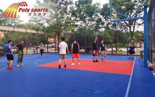 經(jīng)典籃球場(chǎng)