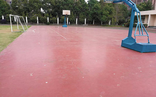 塑膠籃球場(chǎng)施工翻新方案