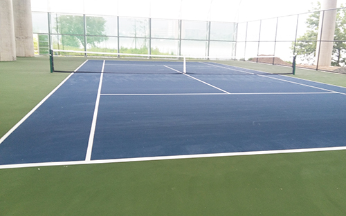 塑膠網(wǎng)球場(chǎng)