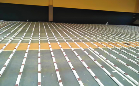 木地板籃球場(chǎng)建設(shè)