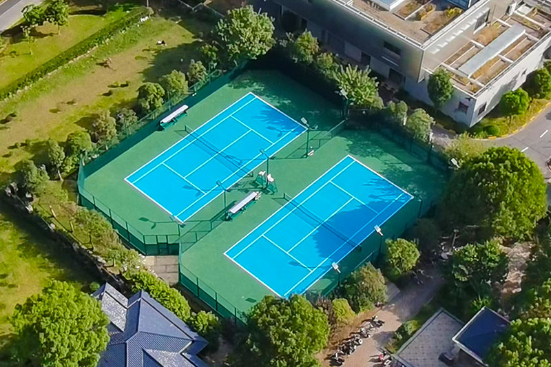 網(wǎng)球運(yùn)動(dòng)場(chǎng)地