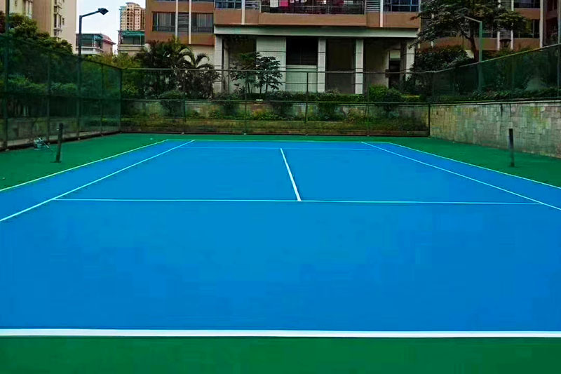 塑膠網(wǎng)球場